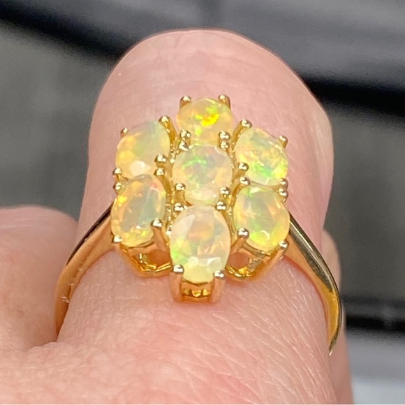 10k Yellow Gold 2 Carat Opal Ring - Fire Opal Flower Custer Ring - Picture 8 of 15